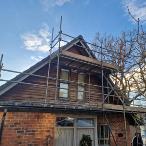 scaffolding front of house roof cleaning