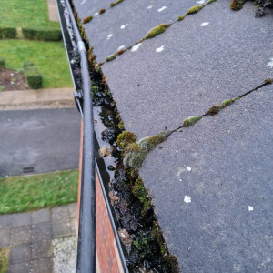 guttering dirty