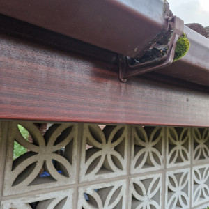 guttering breaking from debris